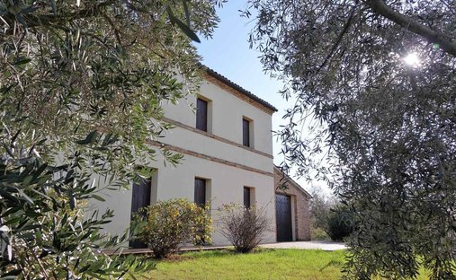 Casa en Avenida de la Victoria, Jesi, Marcas 1