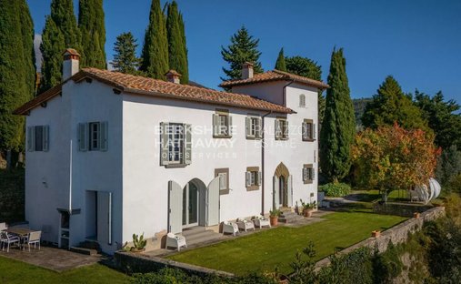 Villa in Castelfranco Piandisco, Tuscany, Italy 1