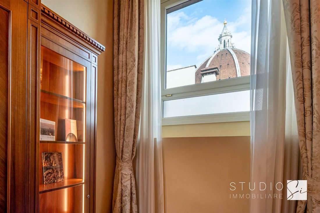 Apartment in Center, Florence, Tuscany 3 - 16625232