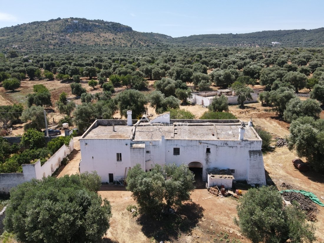 Estate in Ludovico Street - Corso Umberto I - Vittorio Emanuele Street, Ostuni, Apulia 3 - 16625159