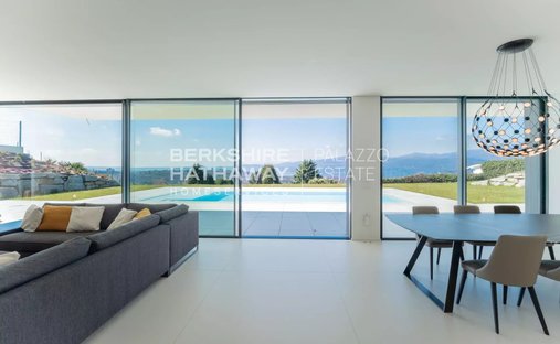 Villa en Besozzo, Lombardía, Italia 1