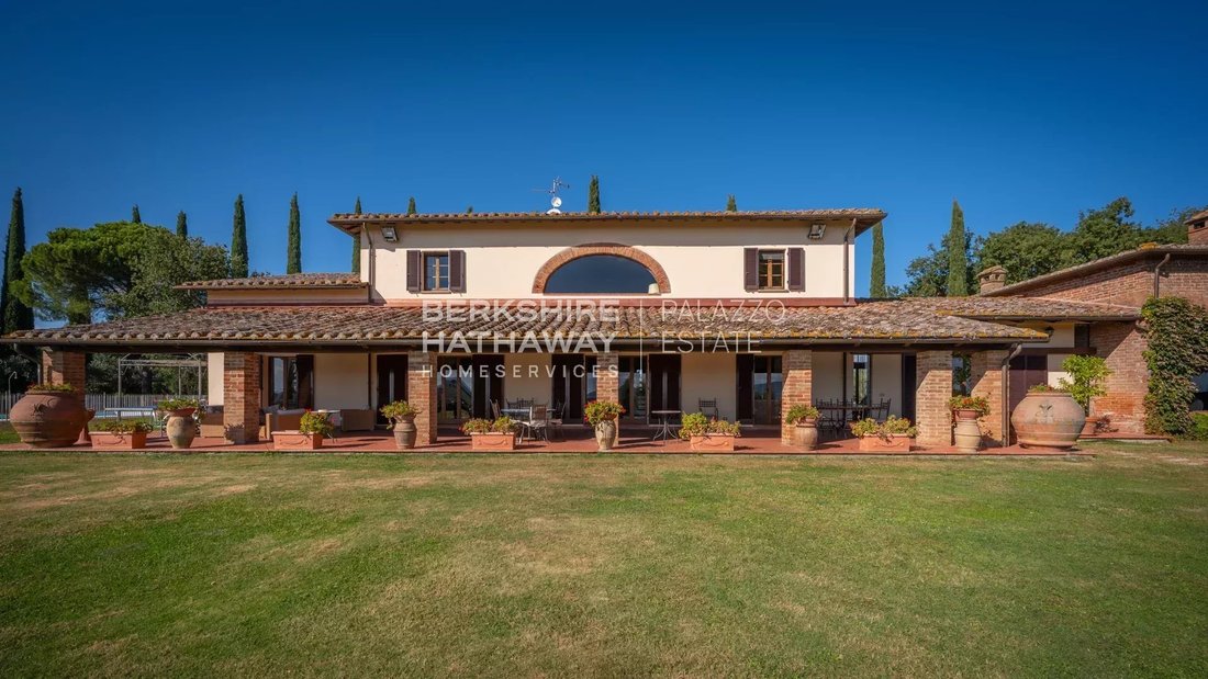 Villa in Castiglione del Lago, Umbria, Italy 5 - 16625680