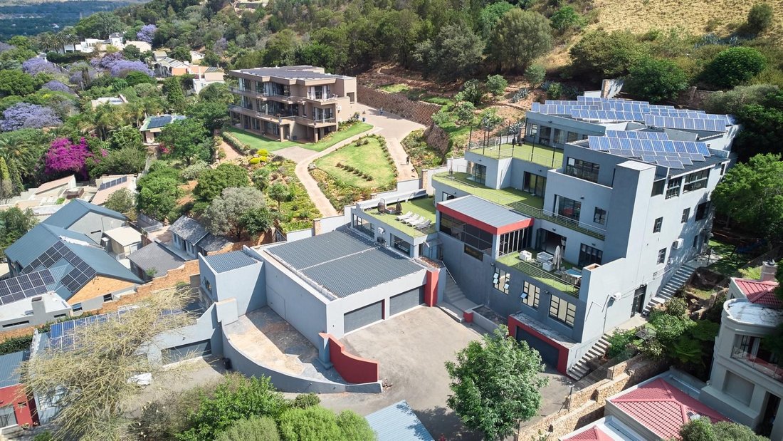 House in Northcliff, Gauteng, South Africa 1 - 16487396