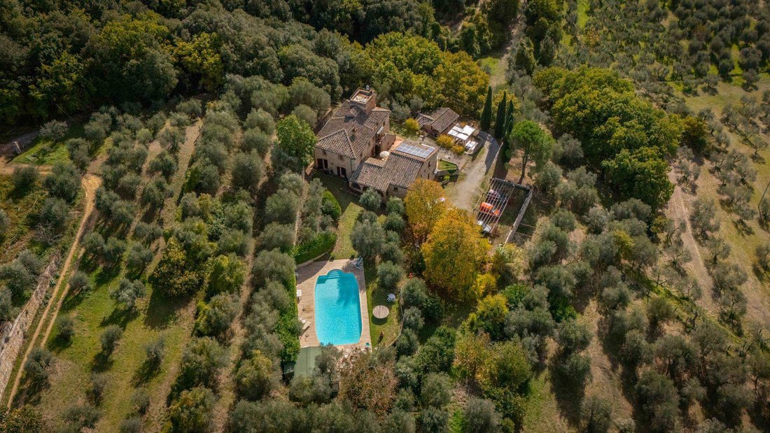 Country House in Rapolano Terme, Tuscany, Italy 2 - 16625090