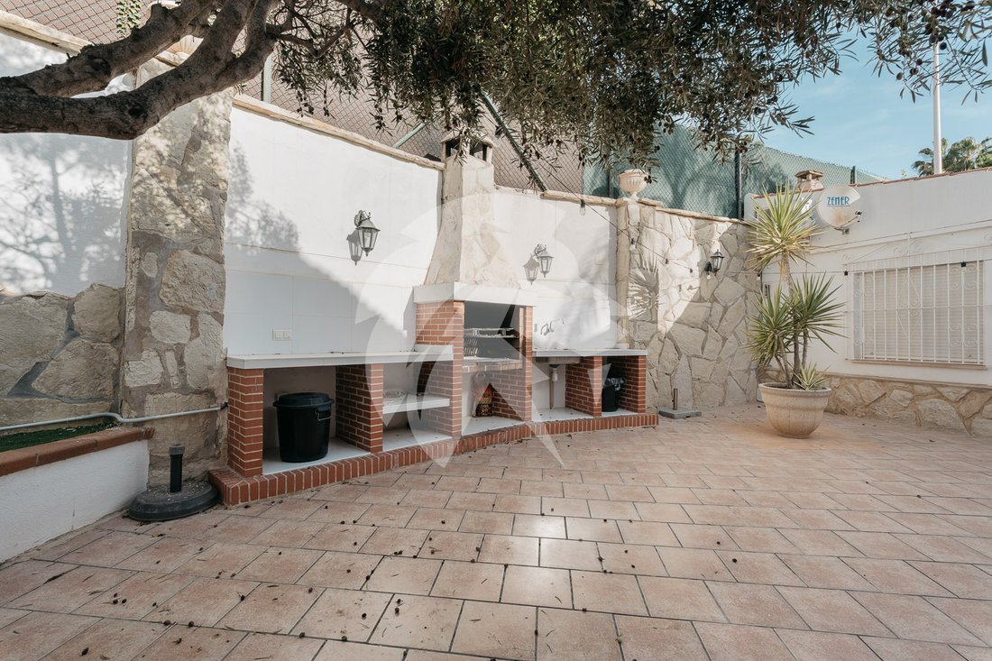 Chalet in Alicante, Valencian Community, Spain 5 - 16629819