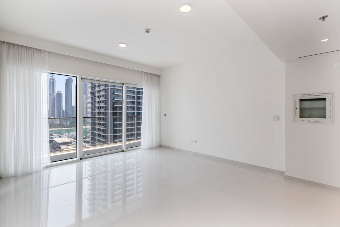Apartment in Dubai Harbour, Dubai, United Arab Emirates 5 - 16629196