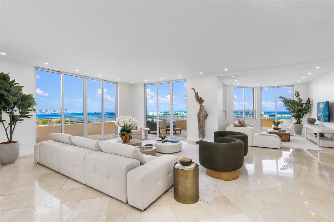 Condo in Miami, Florida, United States 1 - 16638462