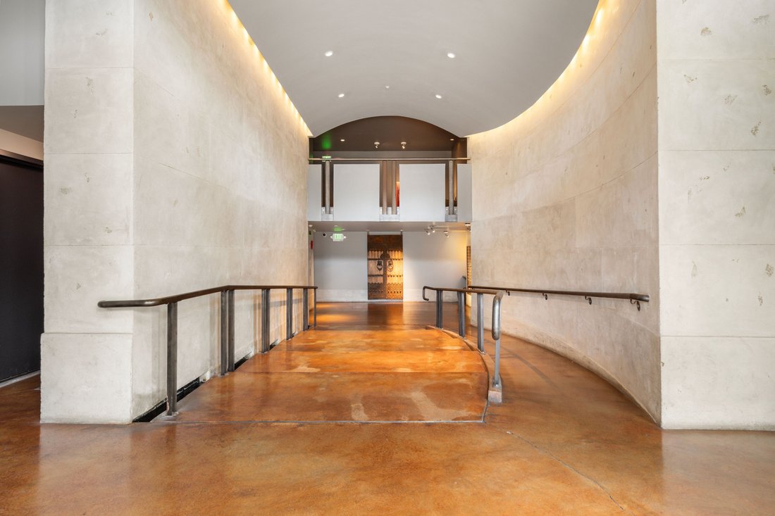Condo in Seattle, Washington, United States 3 - 16624881
