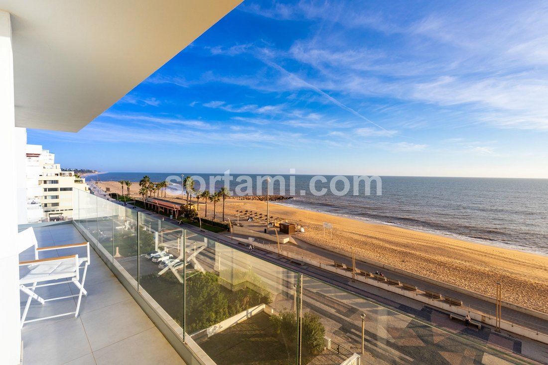 Apartment in Quarteira, Algarve, Portugal 1 - 16631422