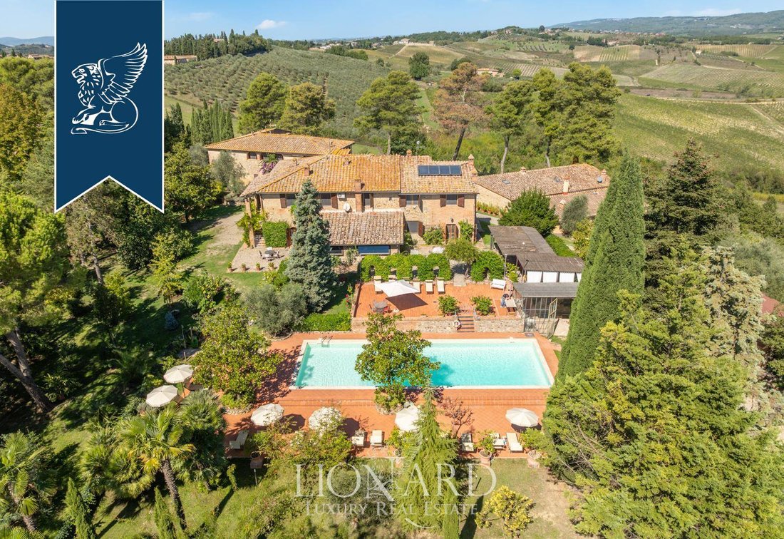 Villa in Monteriggioni, Tuscany, Italy 1 - 16634737