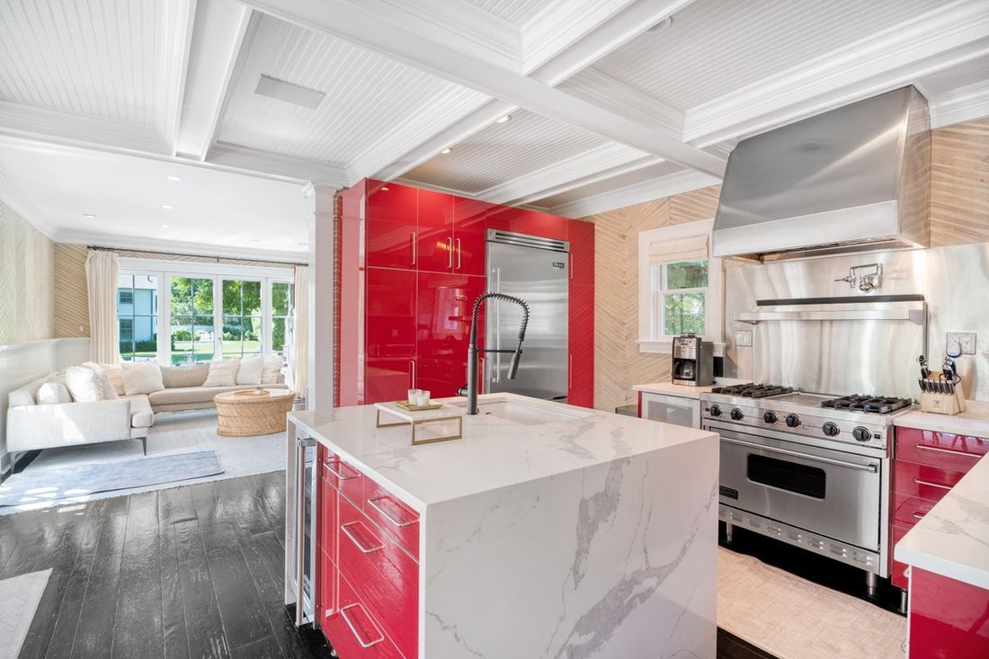 House in Southampton, New York, United States 5 - 15751510