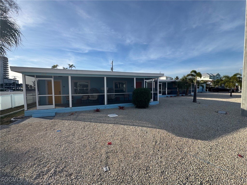 House in Fort Myers Beach, Florida, United States 1 - 16645367