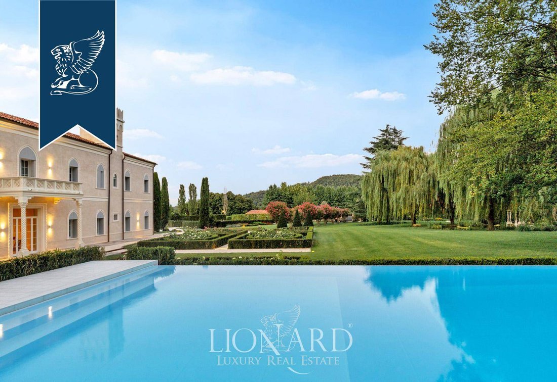 Villa in Teolo, Veneto, Italy 2 - 16635081