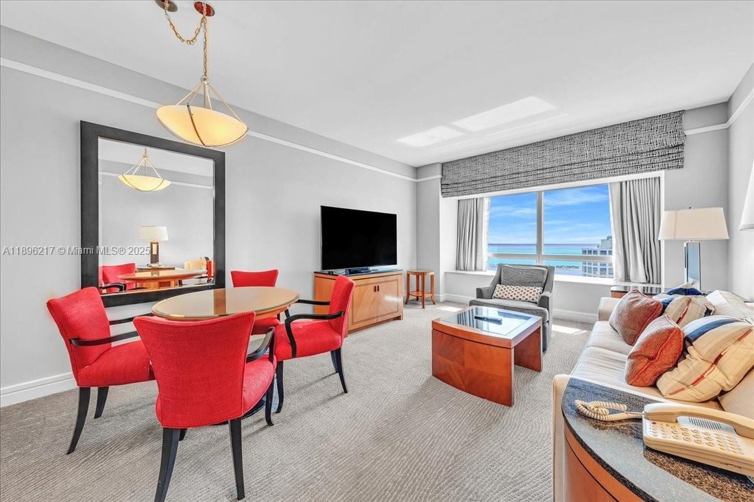 Condo in Miami, Florida, United States 1 - 16639505