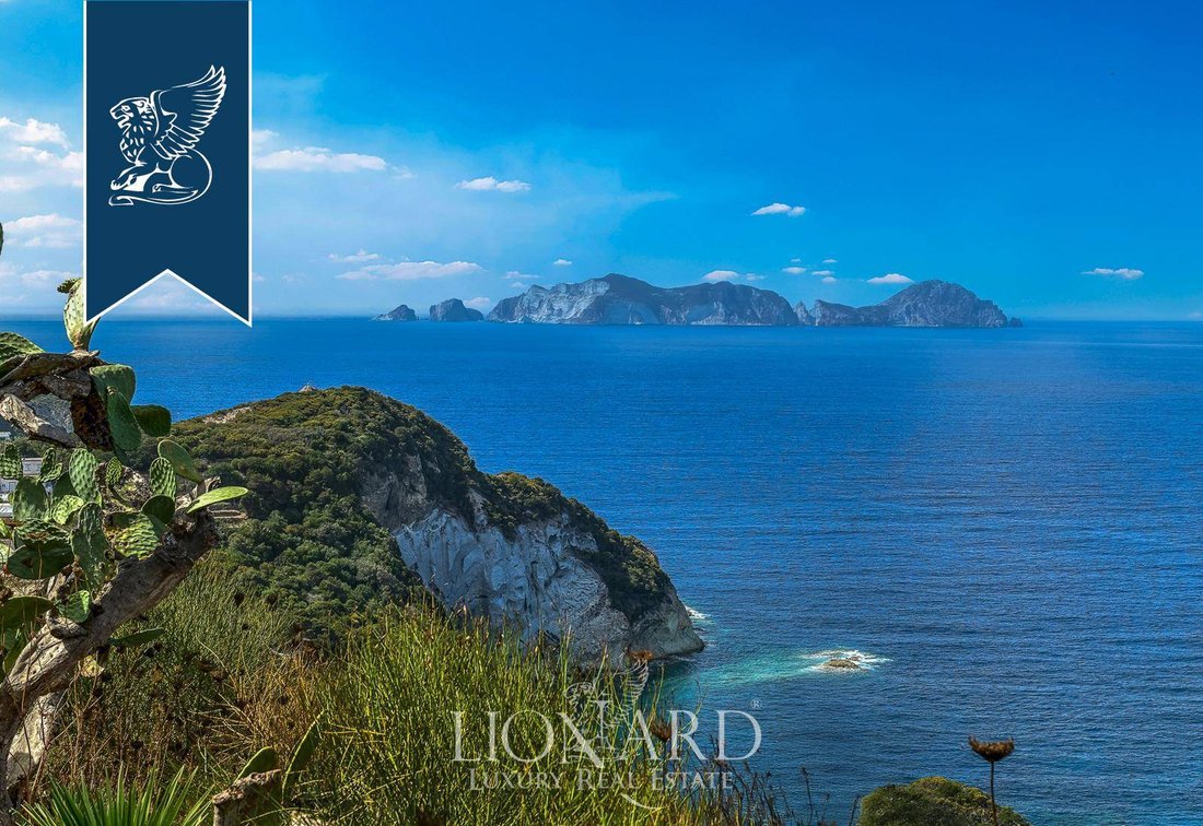 Villa in Ponza Island, Lazio, Italy 5 - 16635207