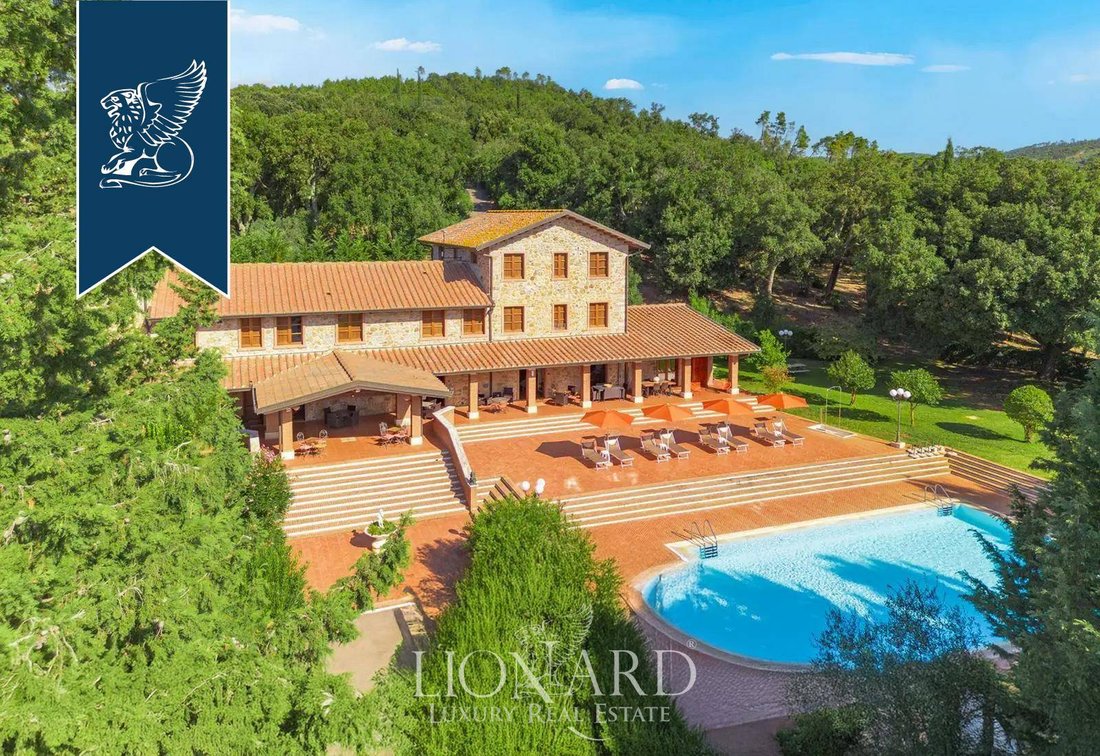 Villa in Massa Marittima, Tuscany, Italy 4 - 16634799