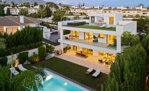 Villa a Marbella, Andalusia, Spagna 1