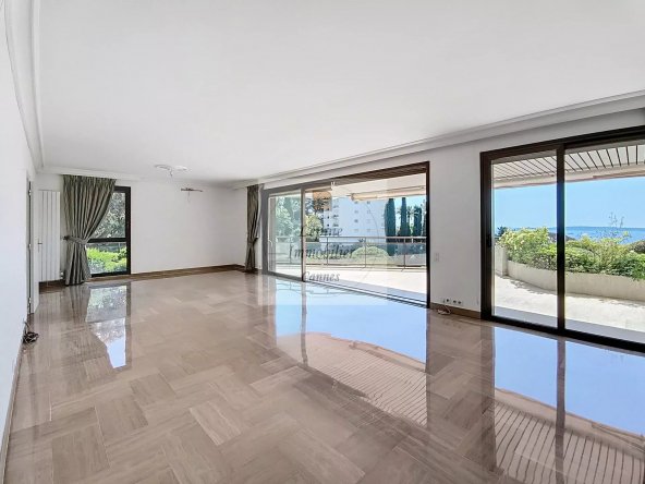 Apartment in Cannes, Provence-Alpes-Côte d'Azur, France 5 - 16647472