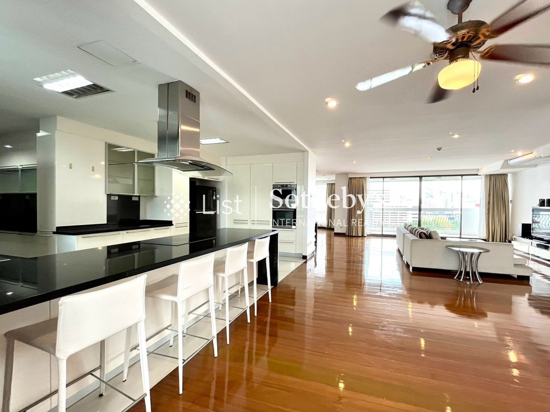 House in Bangkok, Krung Thep Maha Nakhon, Thailand 3 - 16648271
