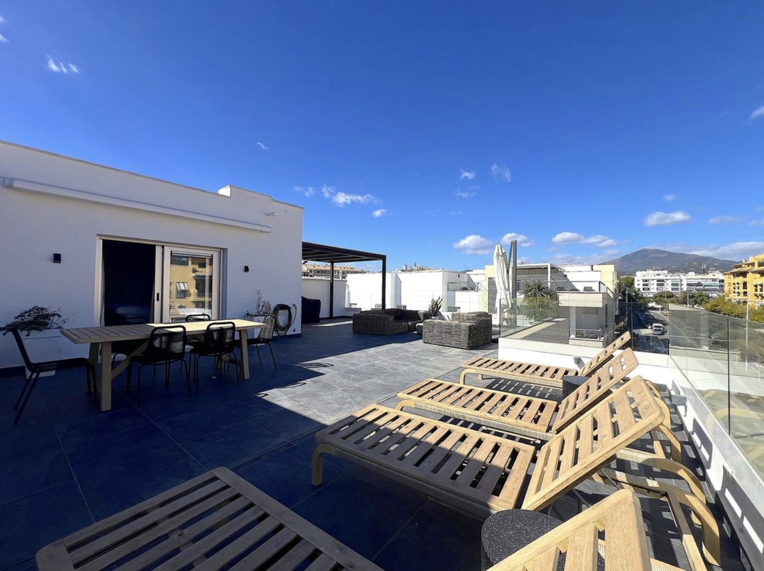 Penthouse in San Pedro de Alcantara, Andalusia, Spain 2 - 16642528