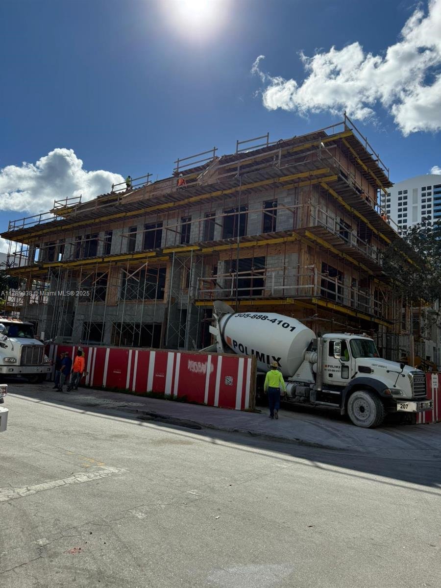 Townhouse in Miami Beach, Florida, United States 2 - 16635868