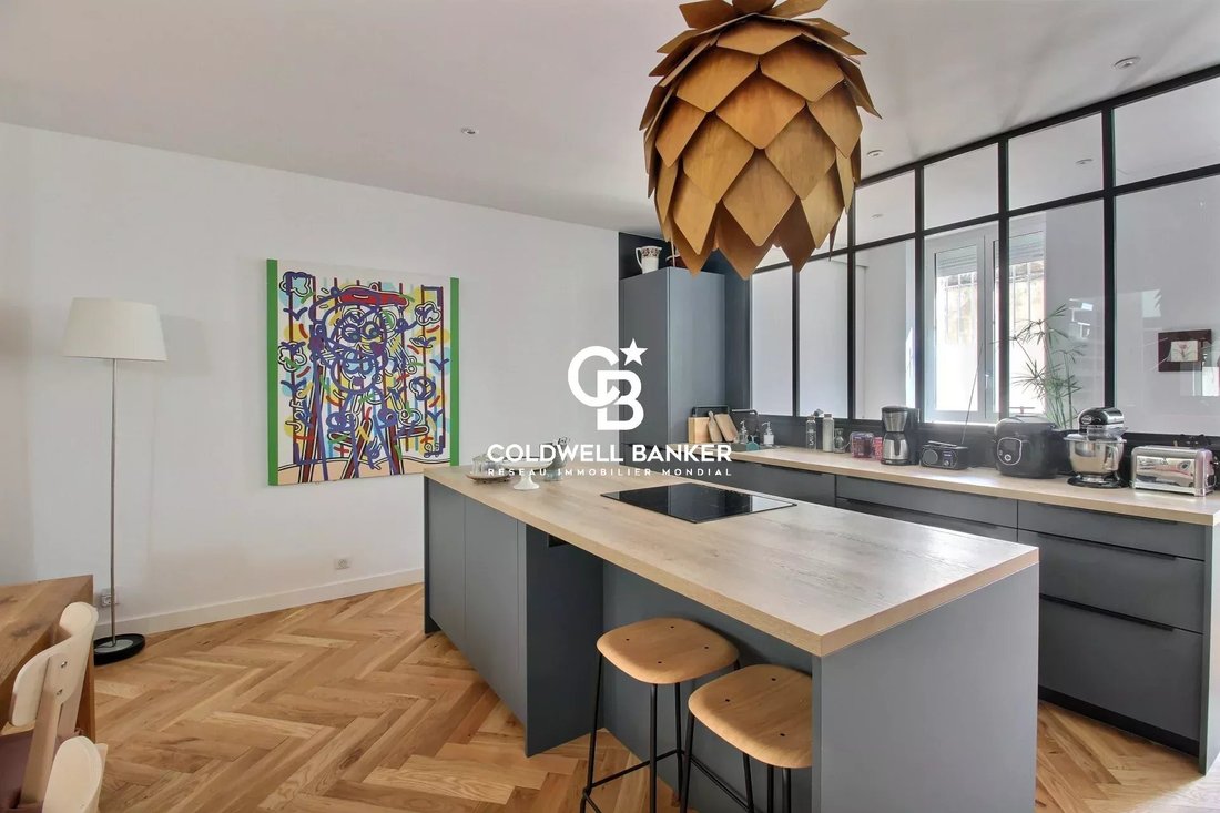 Apartment in Grand Parc-Chartrons-Paul Doumer, Bordeaux, France 2 - 14168206