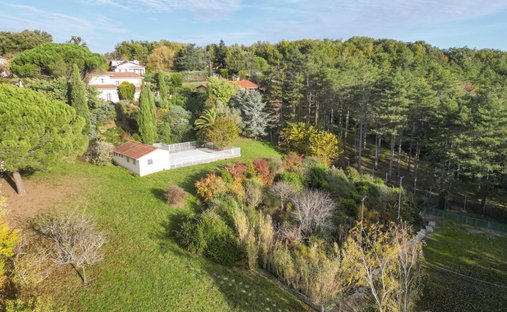 House in Giroussens, Occitania, France 1