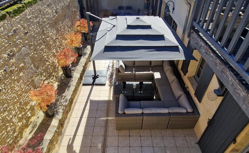 Castle for Sale in Le Bugue, Nouvelle-Aquitaine, France