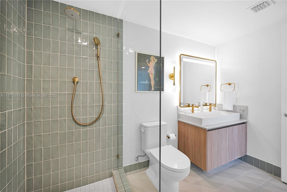 Condo in Miami, Florida, United States 4 - 16635980