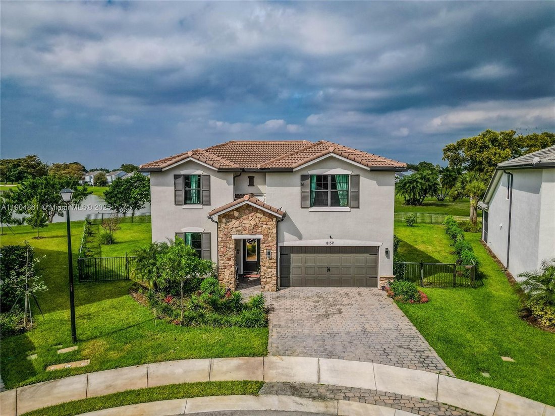 House in Coral Springs, Florida, United States 4 - 16638593