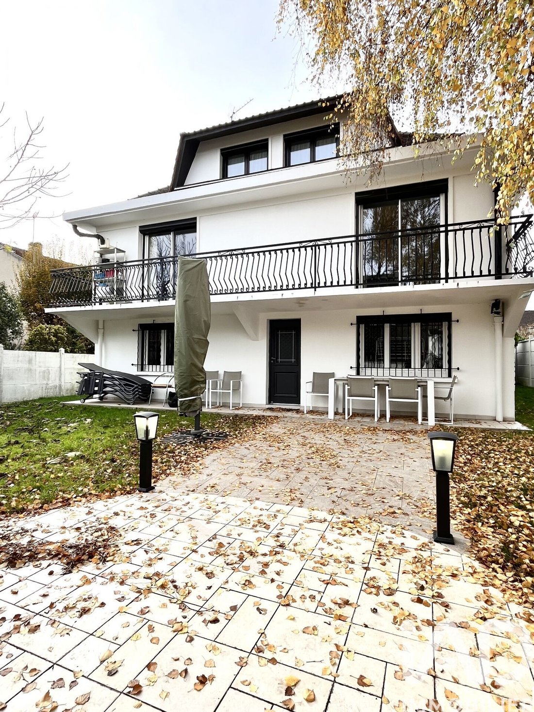 House in Ormesson-sur-Marne, Ile-de-France, France 2 - 16631111