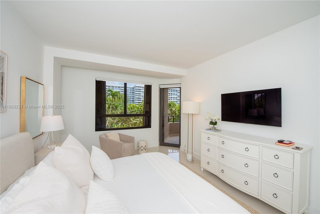 Condo in Key Biscayne, Florida, United States 5 - 16636861