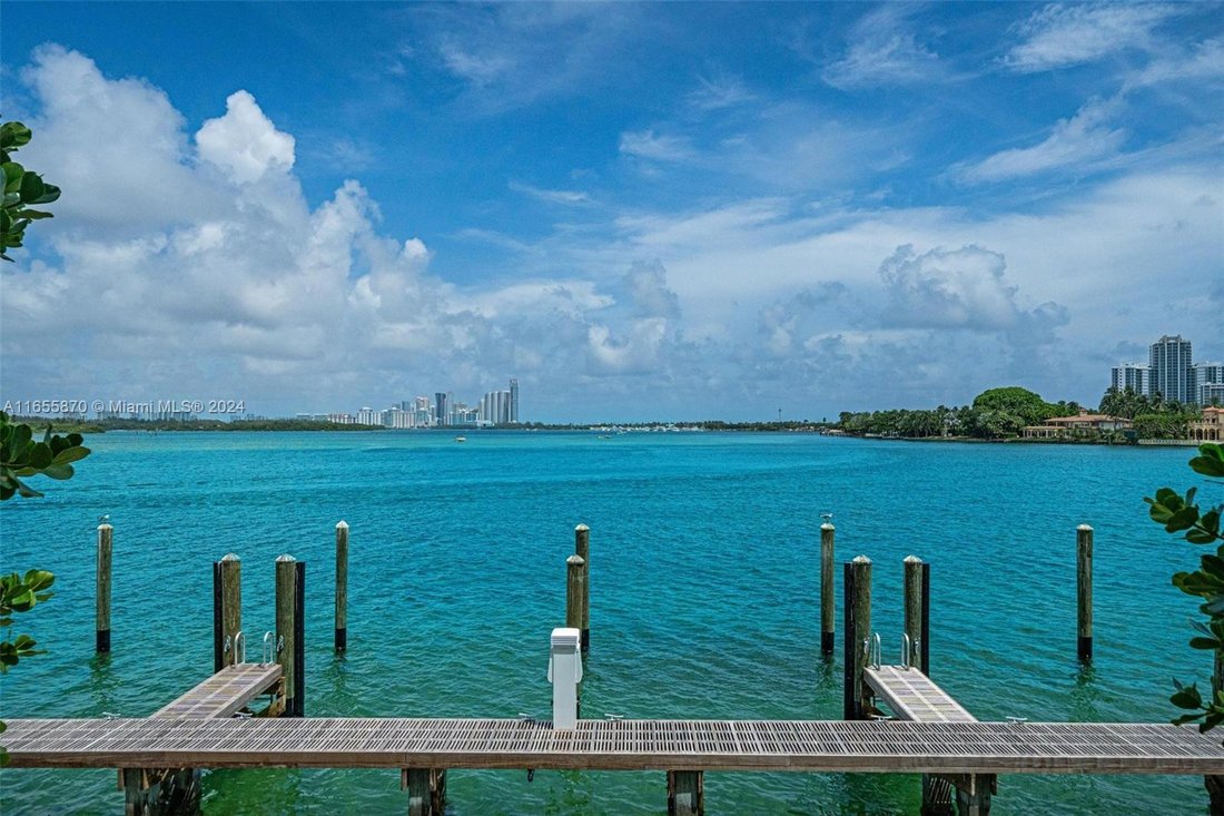 Condo in Bal Harbour, Florida, United States 1 - 16637217