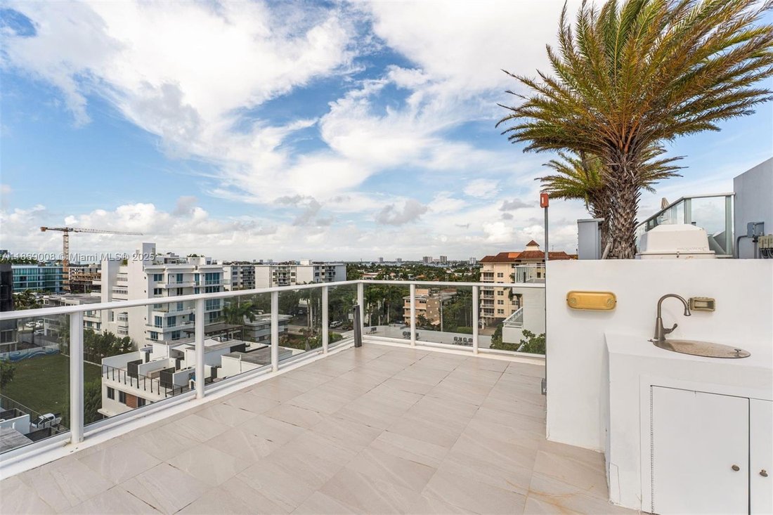 Condo in Bal Harbour, Florida, United States 1 - 16638397