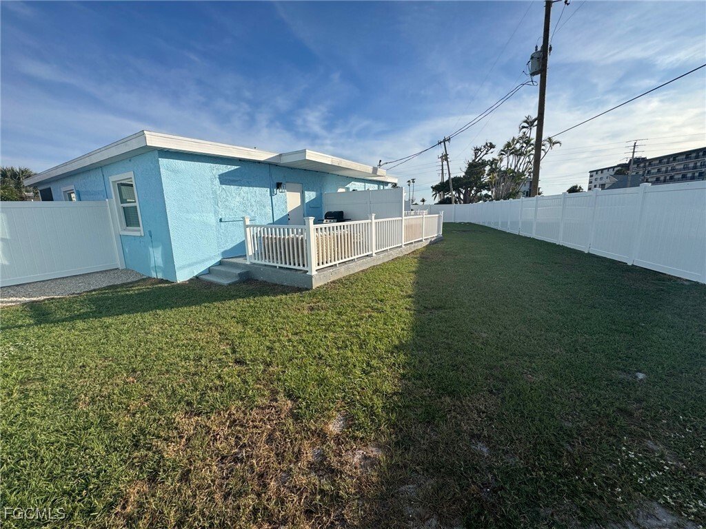 House in Fort Myers Beach, Florida, United States 3 - 16645367
