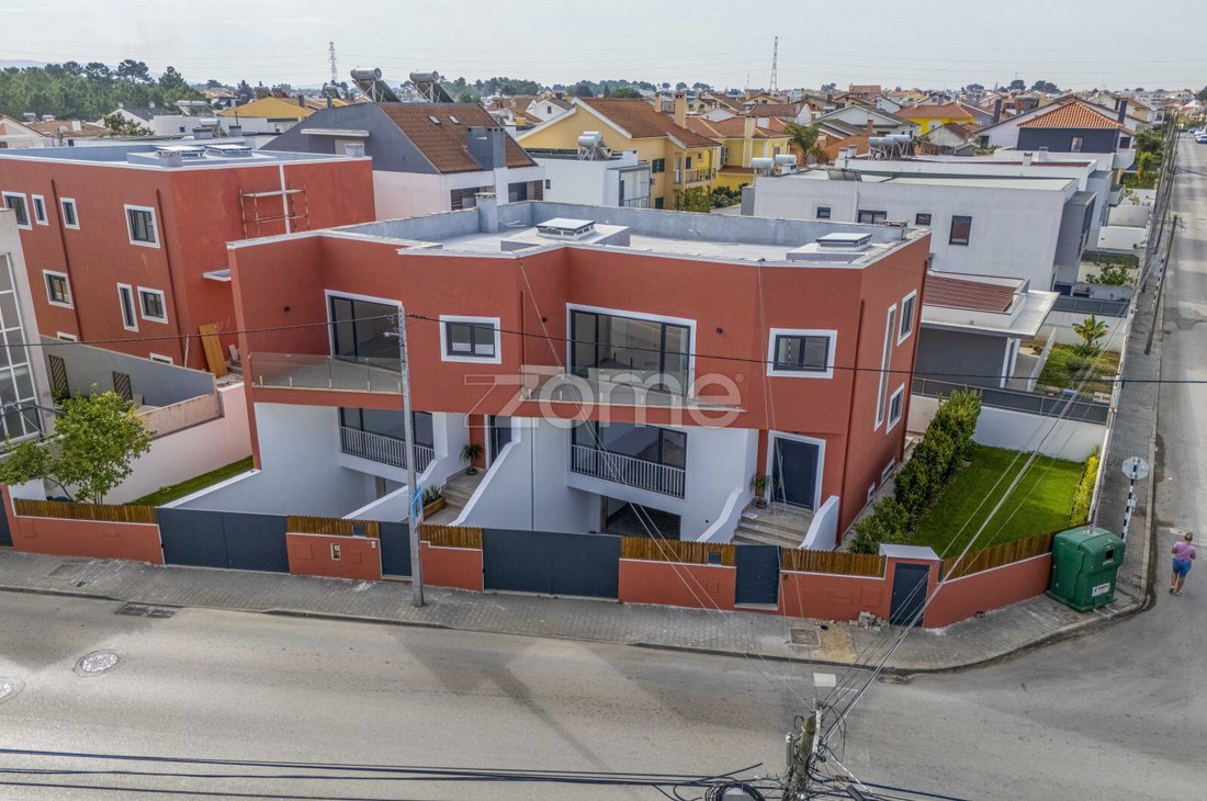 House in Fernao Ferro, Setubal, Portugal 1 - 15453565