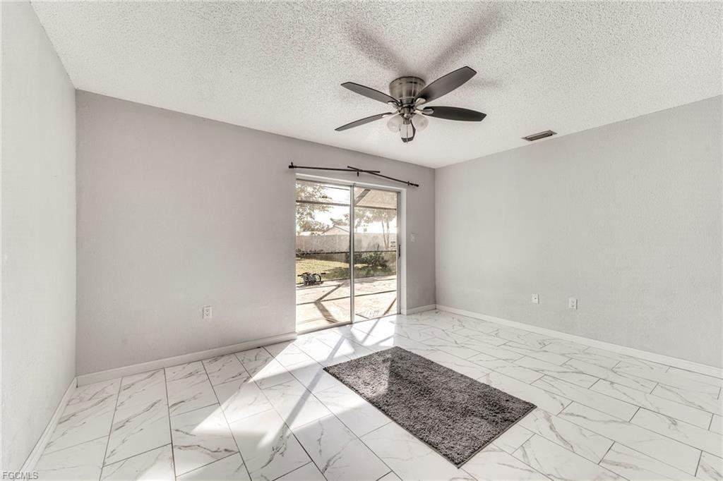 Cape Coral, Florida, United States 3 - 16642828