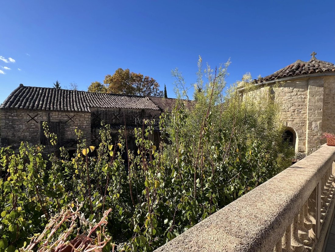Estate in Saint-Siffret, Occitania, France 2 - 16629570