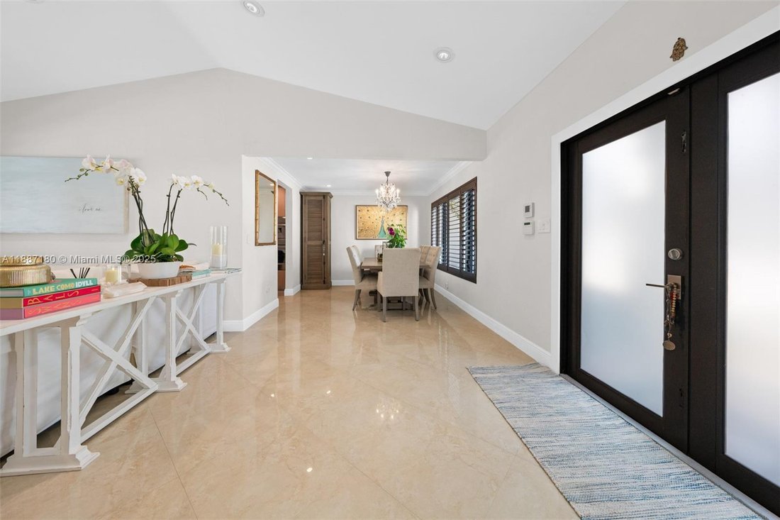 House in Miami, Florida, United States 5 - 16638847