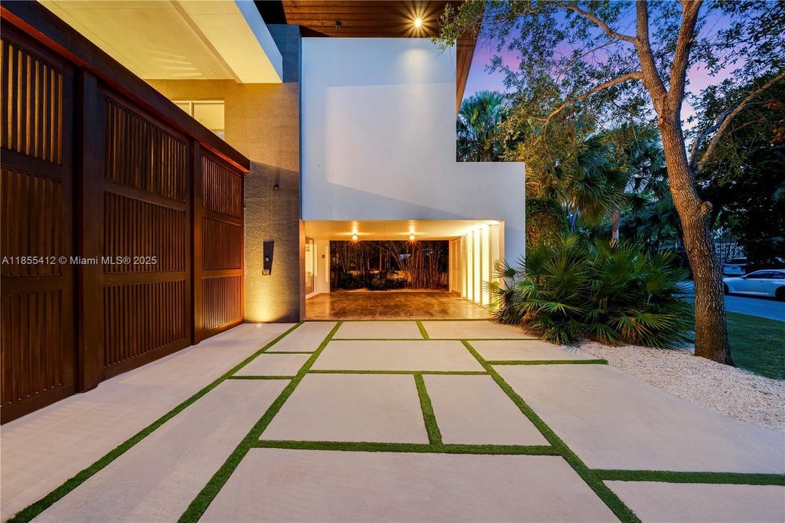 House in Key Biscayne, Florida, United States 1 - 16635657