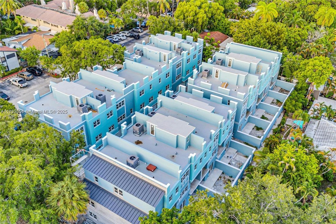 Fort Lauderdale, Florida, United States 3 - 16636053