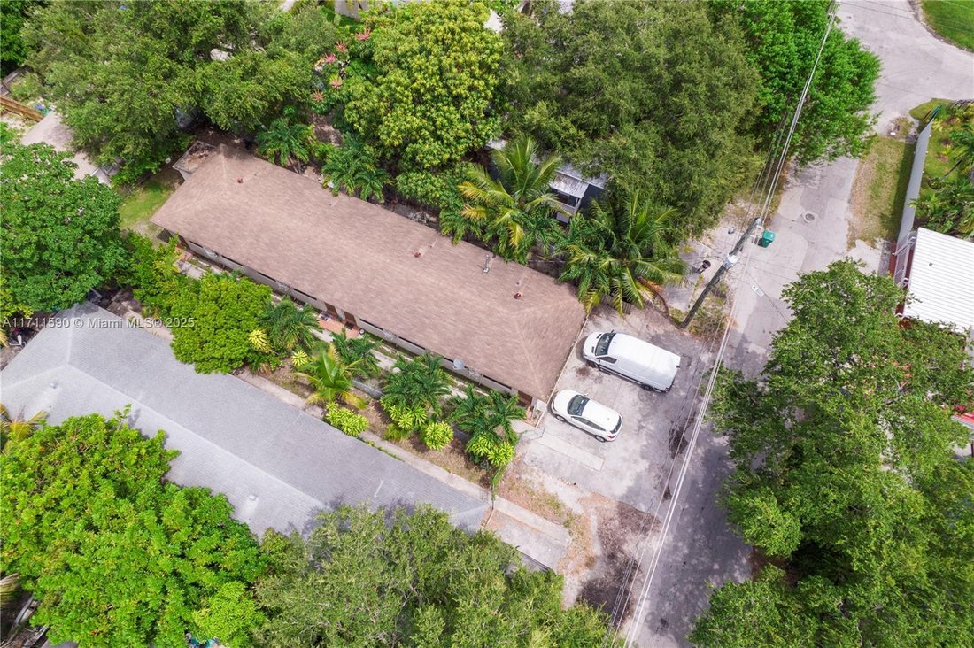 Miami, Florida, United States 2 - 16640519