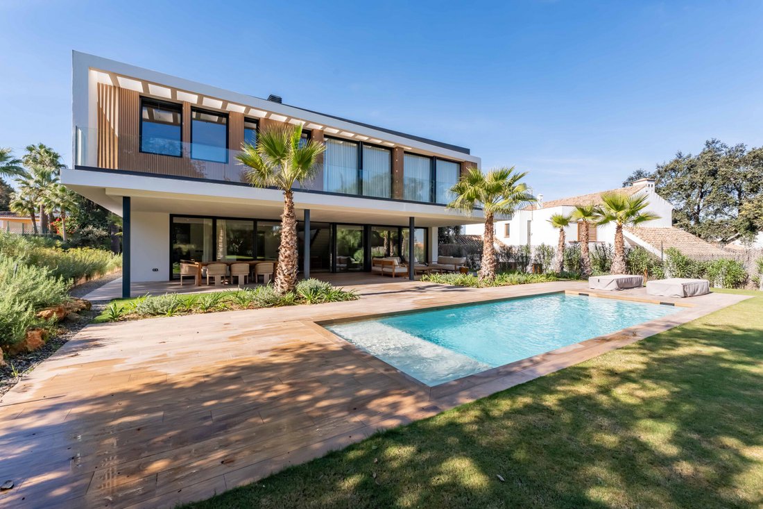 Villa in Sotogrande, San Roque, Andalusia 1 - 14286990