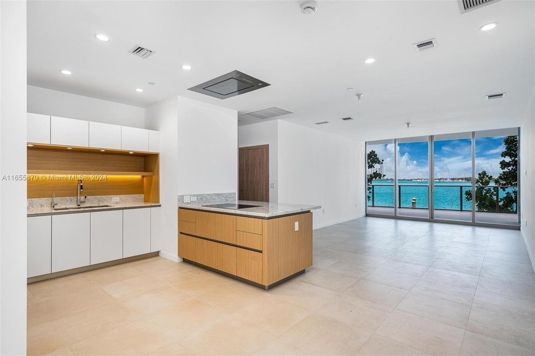 Condo in Bal Harbour, Florida, United States 3 - 16637217