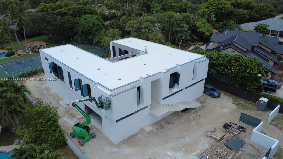 House in Miami, Florida, United States 3 - 16637710