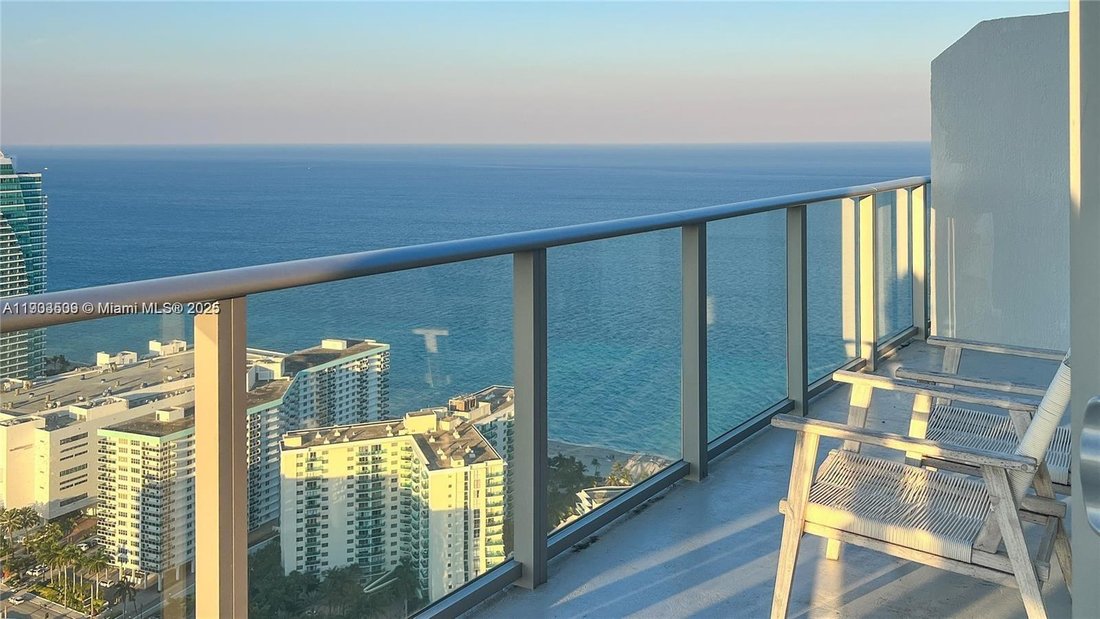 Condo in Hollywood, Florida, United States 2 - 16639131