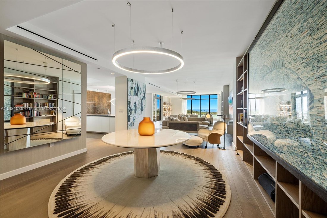 Condo in Miami Beach, Florida, United States 1 - 16638111