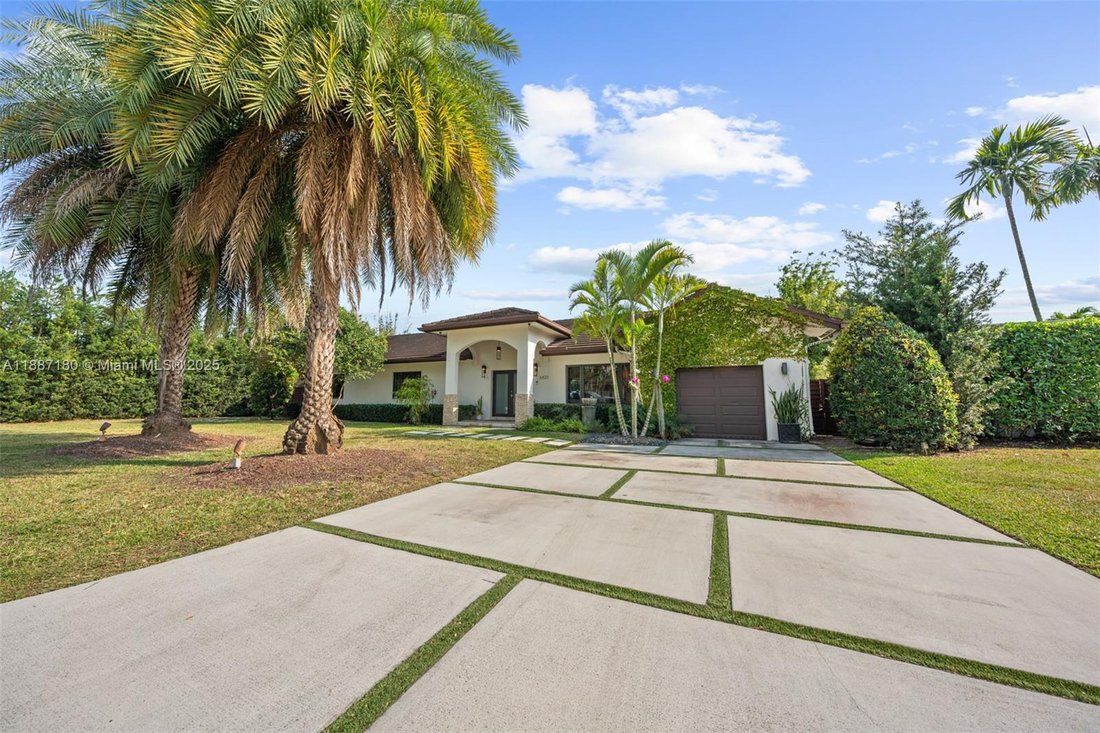 House in Miami, Florida, United States 4 - 16638847