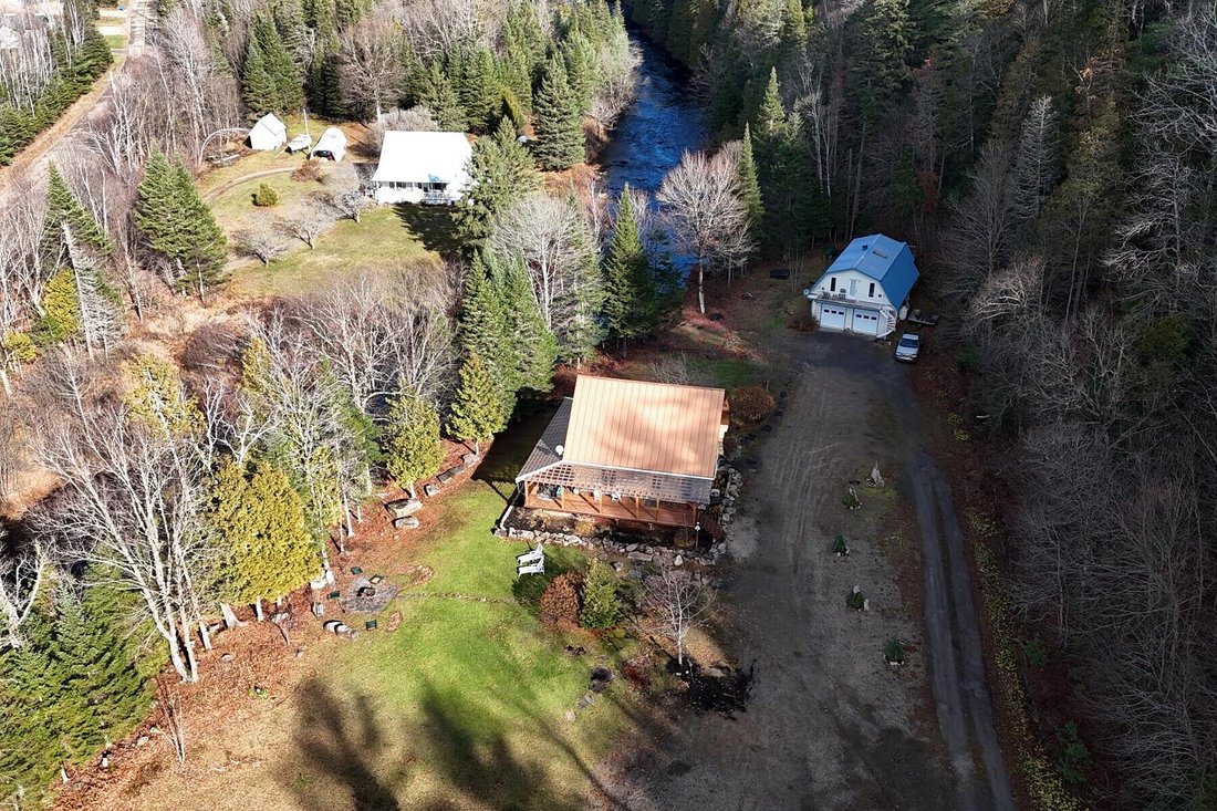 House in Mandeville, Quebec, Canada 2 - 16641728
