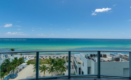 Condo in Hollywood, Florida, United States 1